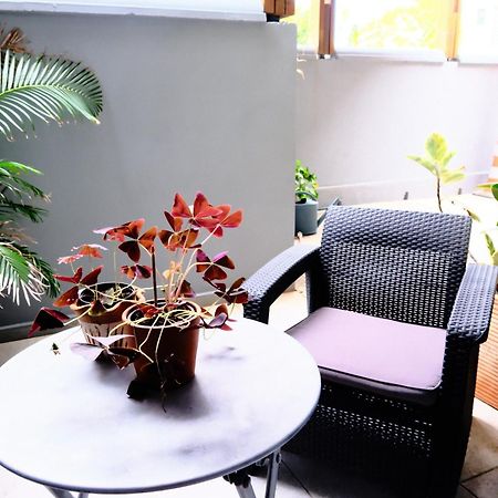 T2 - 64M2 - Residence Georgette Terre Sainte Exterior foto