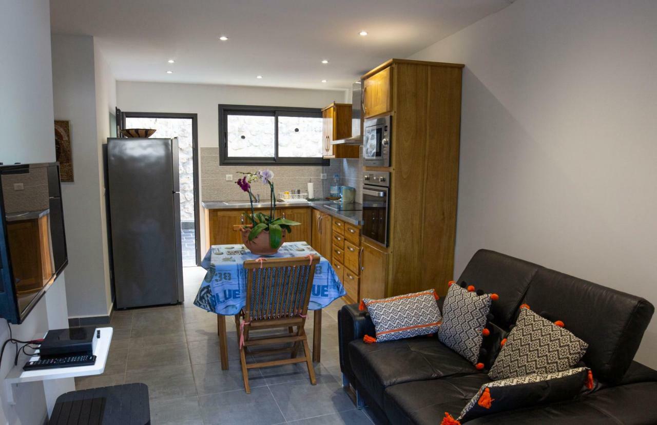 T2 - 64M2 - Residence Georgette Terre Sainte Exterior foto